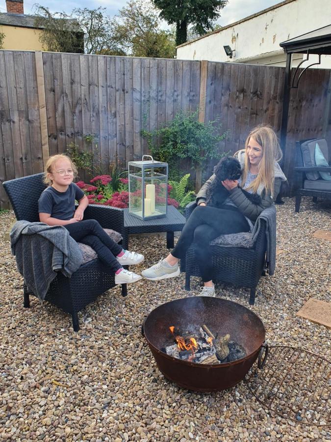 Little Lodge B&B Lutterworth Bagian luar foto